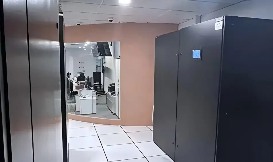 Data center for Satellite Solutions in Singapore-3 Data center for Satellite Solutions in Singapore-3